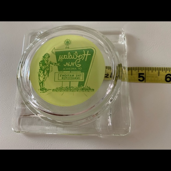 Ashtray - Picture 3 of 5